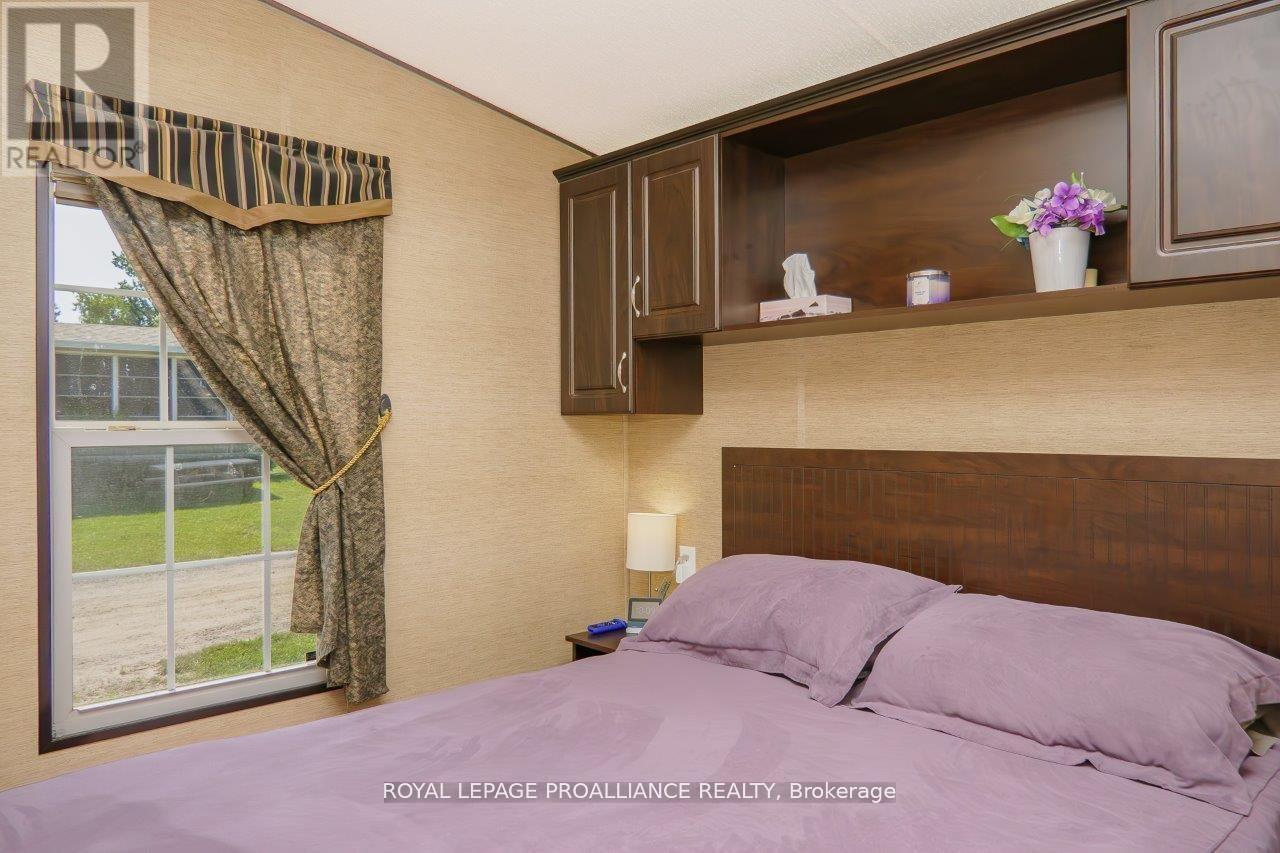 486 Cty Rd 18 - 3 Beachview Lane, Prince Edward County, Ontario  K0K 1P0 - Photo 23 - X12059579