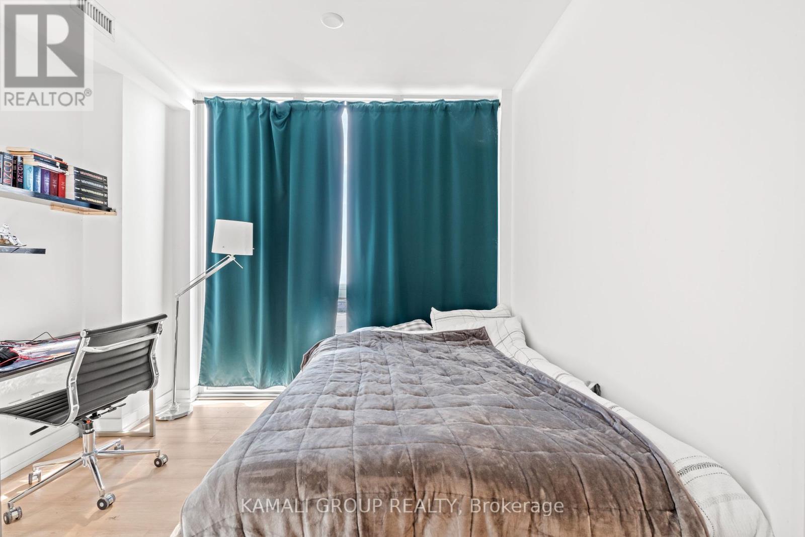 2411 - 135 East Liberty Street, Toronto, Ontario  M6K 0G7 - Photo 11 - C12011314
