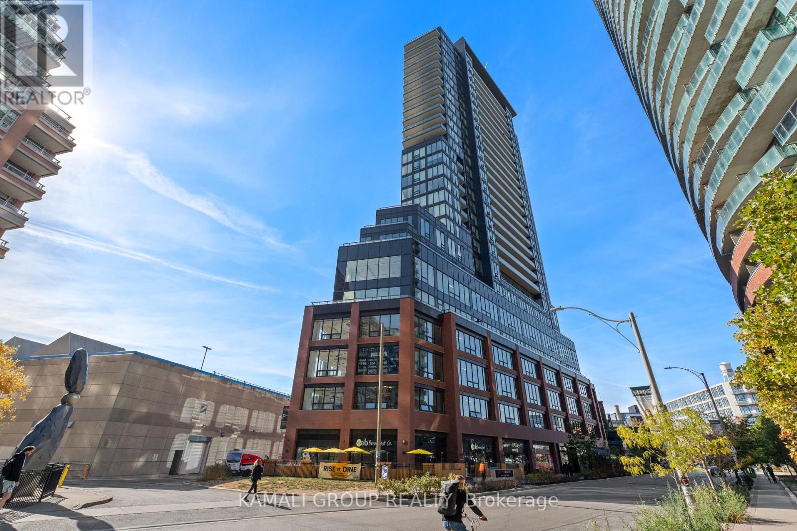 2411 - 135 East Liberty Street, Toronto, Ontario  M6K 0G7 - Photo 21 - C12011314