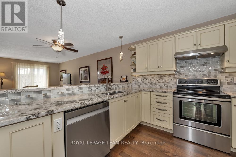 100 Johanna Street, Mississippi Mills, Ontario  K0A 1A0 - Photo 10 - X12059591