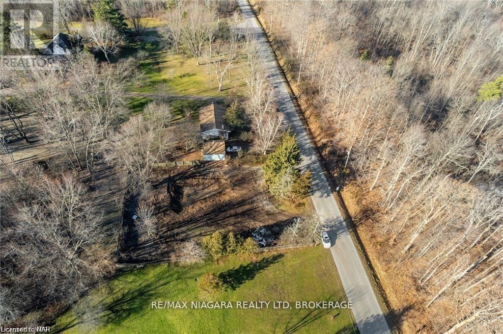 96 Sumbler Road, Pelham, Ontario  L0S 1C0 - Photo 5 - X12059656