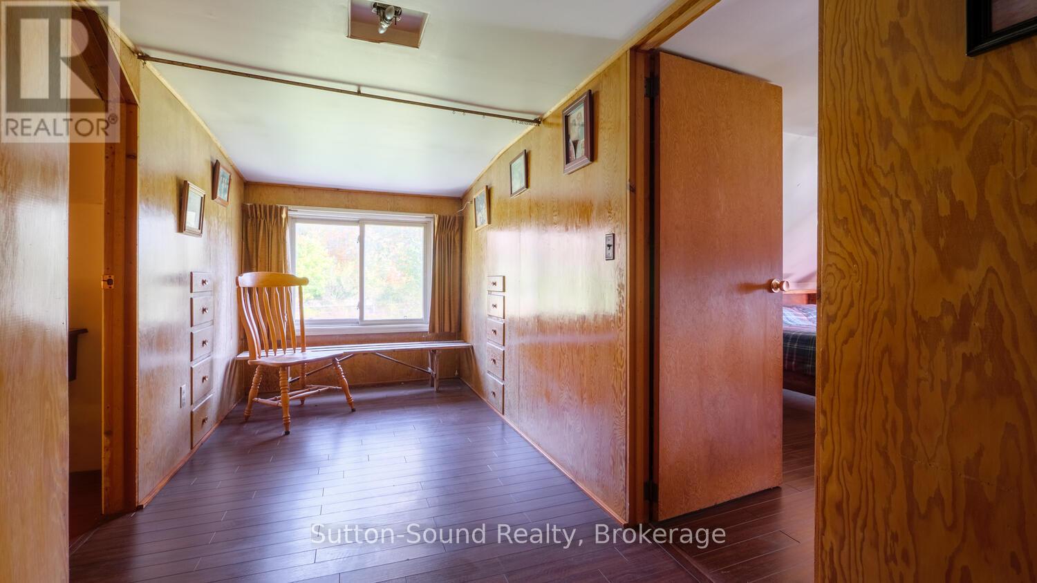 43 Bartley Drive, Northern Bruce Peninsula, Ontario  N0H 1Z0 - Photo 17 - X12059500