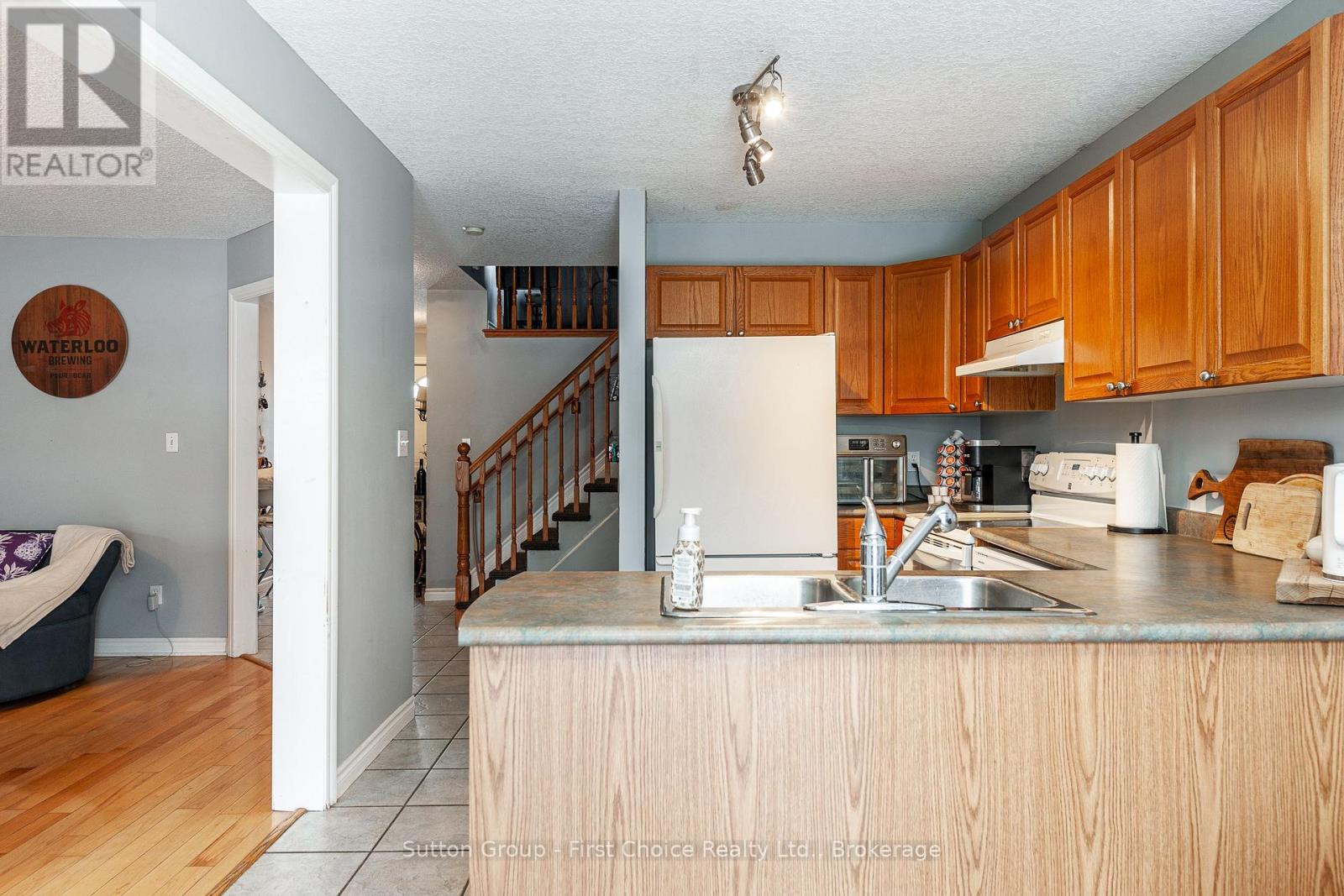 110 Wingfield Avenue, Stratford, Ontario  N5A 7Z2 - Photo 17 - X12059522