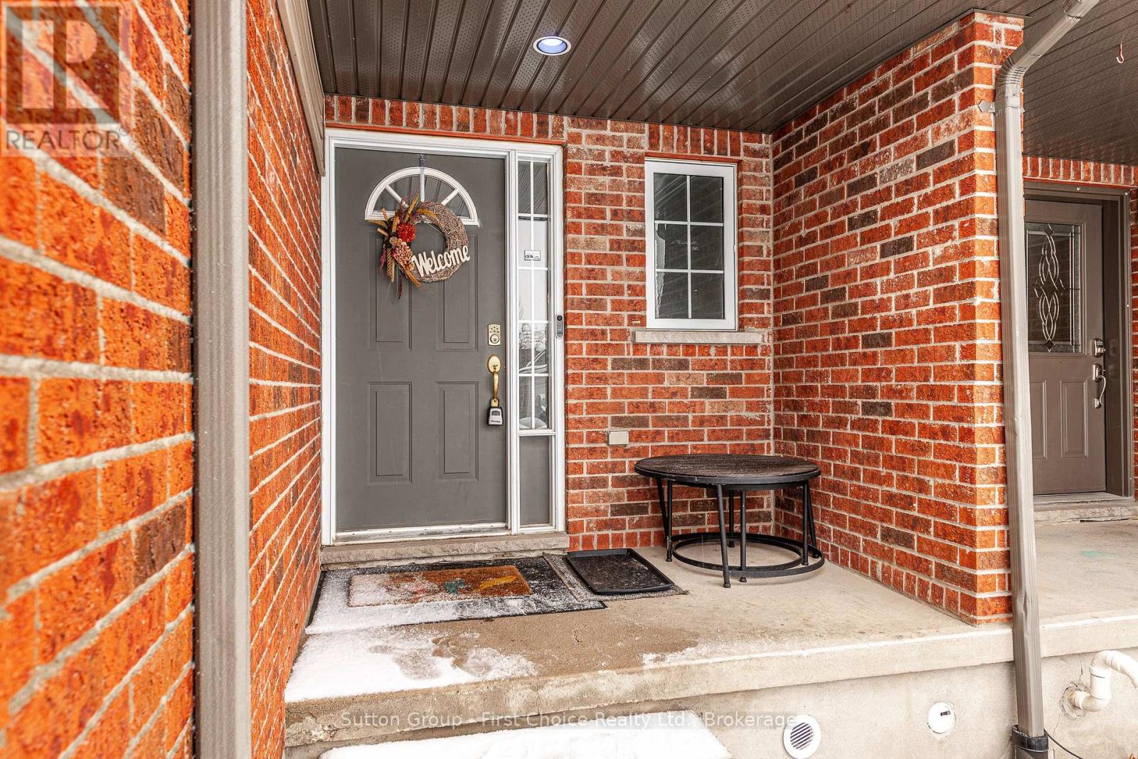 110 Wingfield Avenue, Stratford, Ontario  N5A 7Z2 - Photo 2 - X12059522