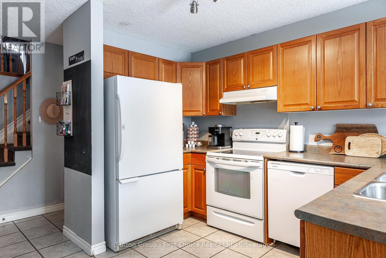 110 Wingfield Avenue, Stratford, Ontario  N5A 7Z2 - Photo 21 - X12059522
