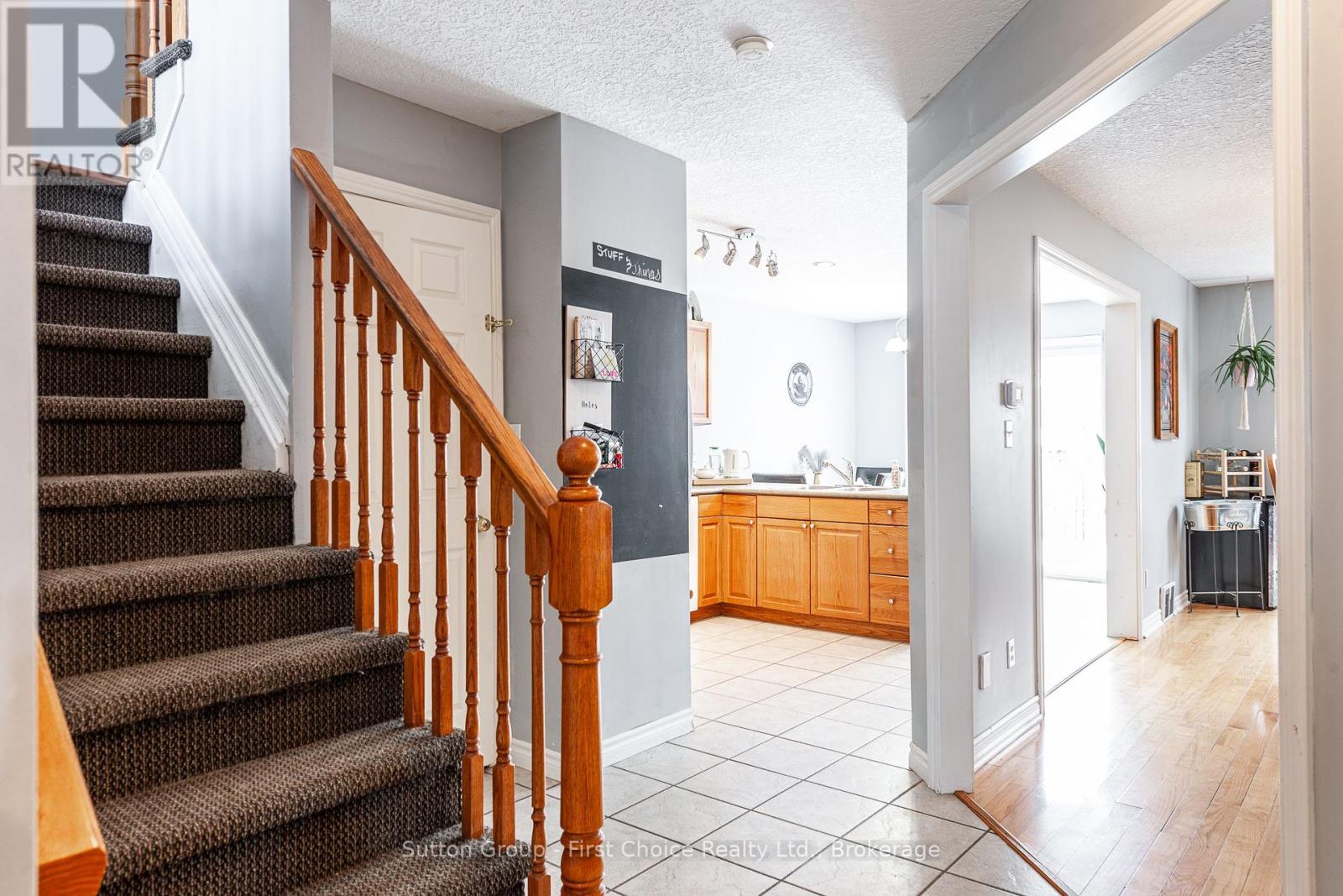 110 Wingfield Avenue, Stratford, Ontario  N5A 7Z2 - Photo 7 - X12059522