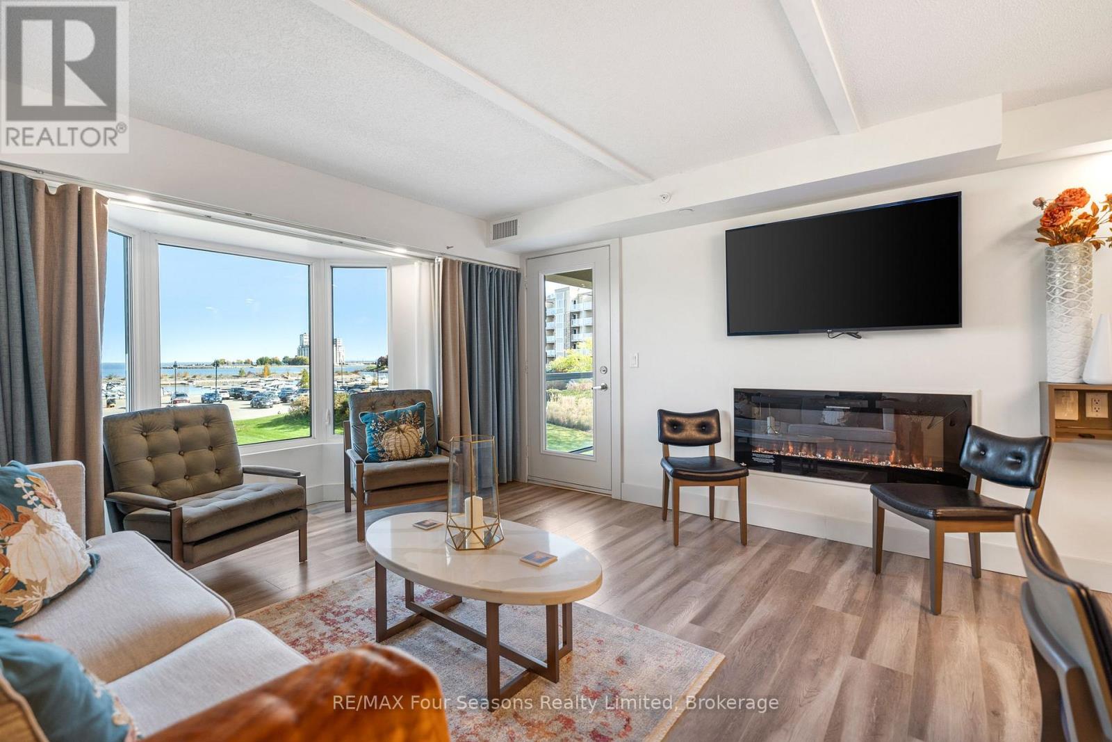 4407-4409 - 9 Harbour Street E, Collingwood, Ontario  L9Y 5B5 - Photo 4 - S12059667