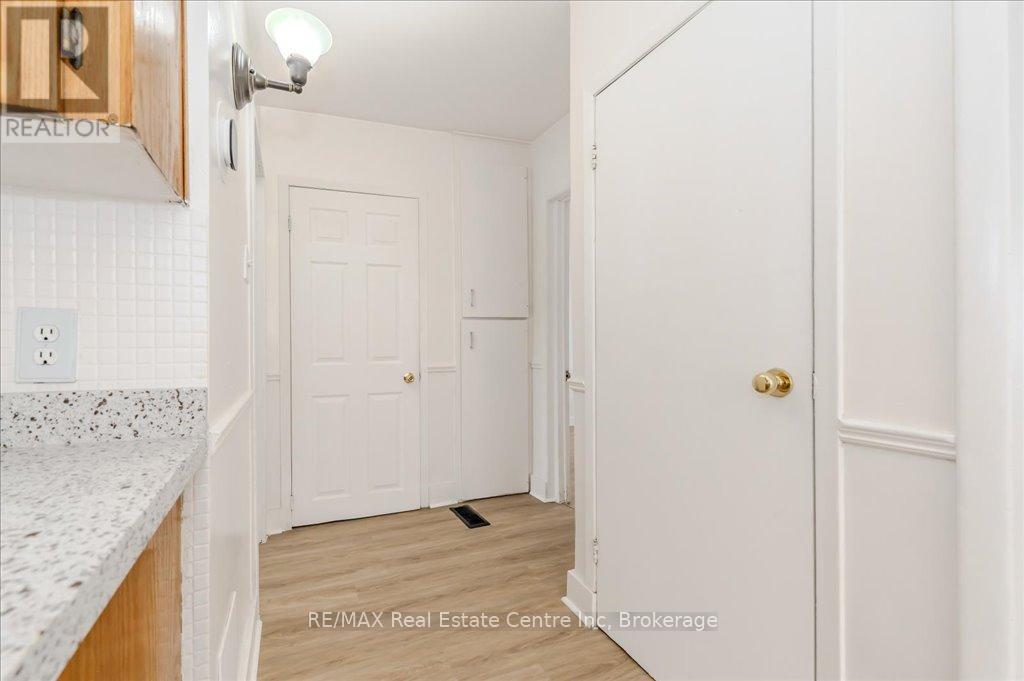 113 Norfolk Avenue, Cambridge, Ontario  N1R 3V1 - Photo 12 - X11994643