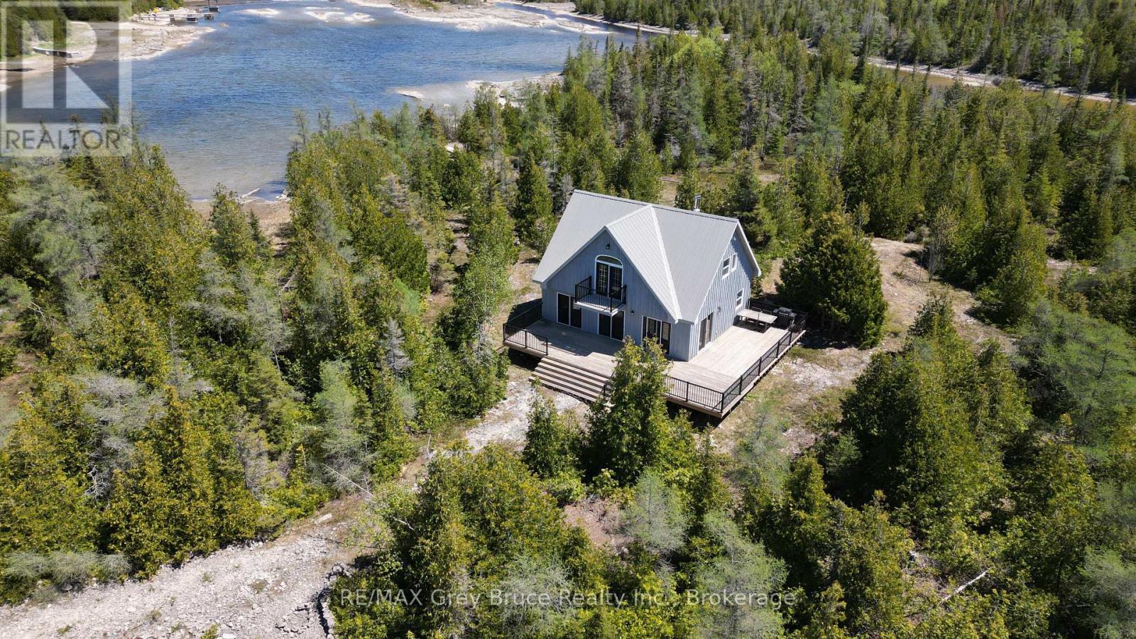 7 Bass Road, Northern Bruce Peninsula, Ontario  N0H 1Z0 - Photo 2 - X12059645