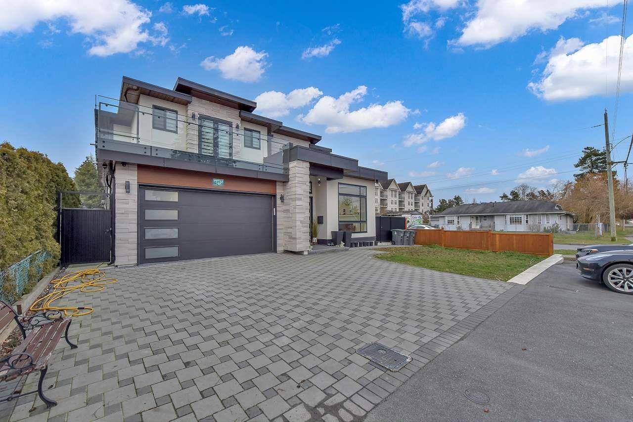 Property at 17487 58A AVENUE image 2