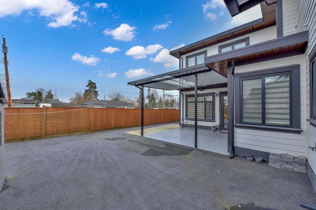 Property at 17487 58A AVENUE image 4