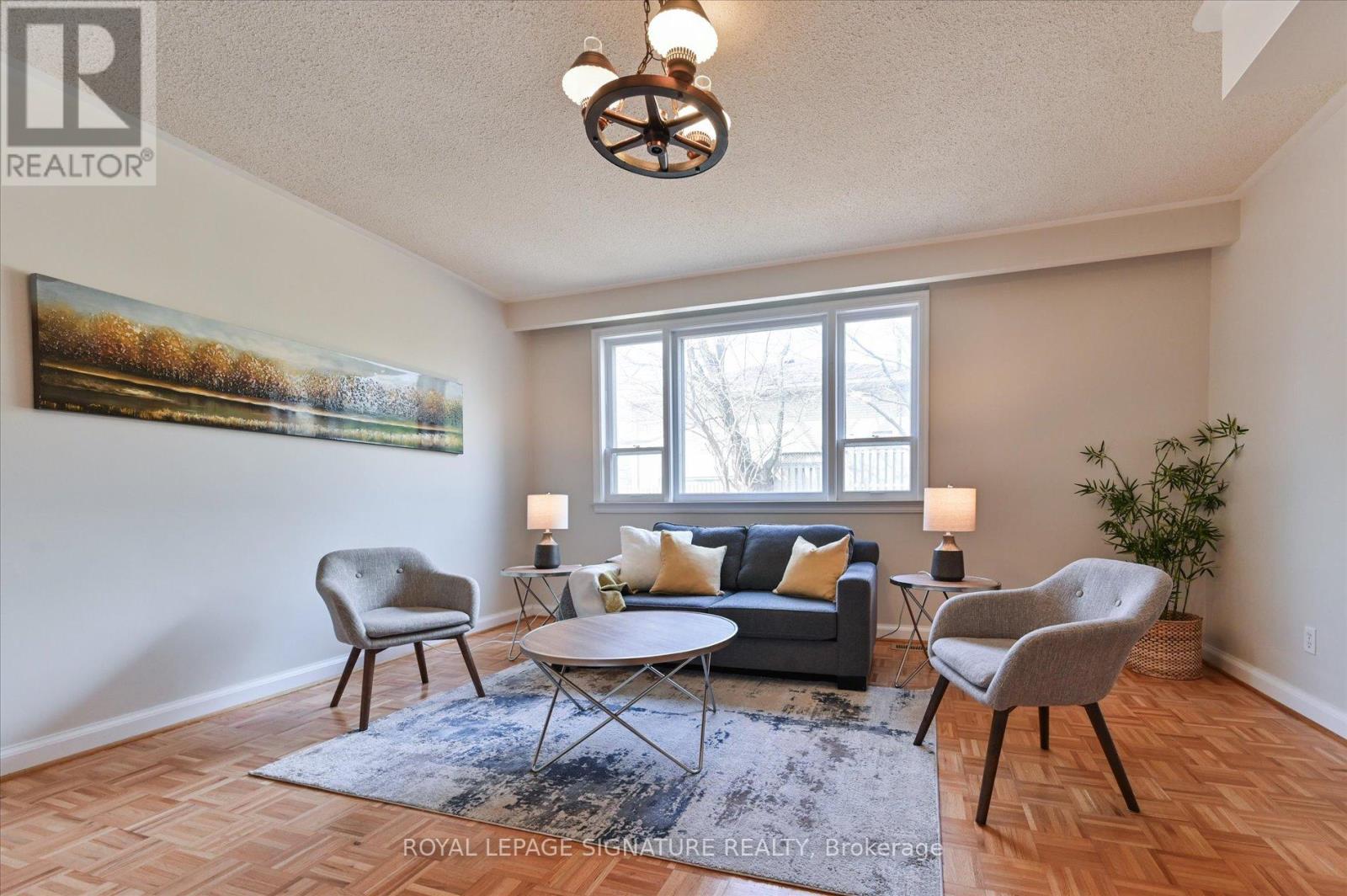 70 Anewen Drive, Toronto, Ontario  M4A 1S3 - Photo 21 - C12059526