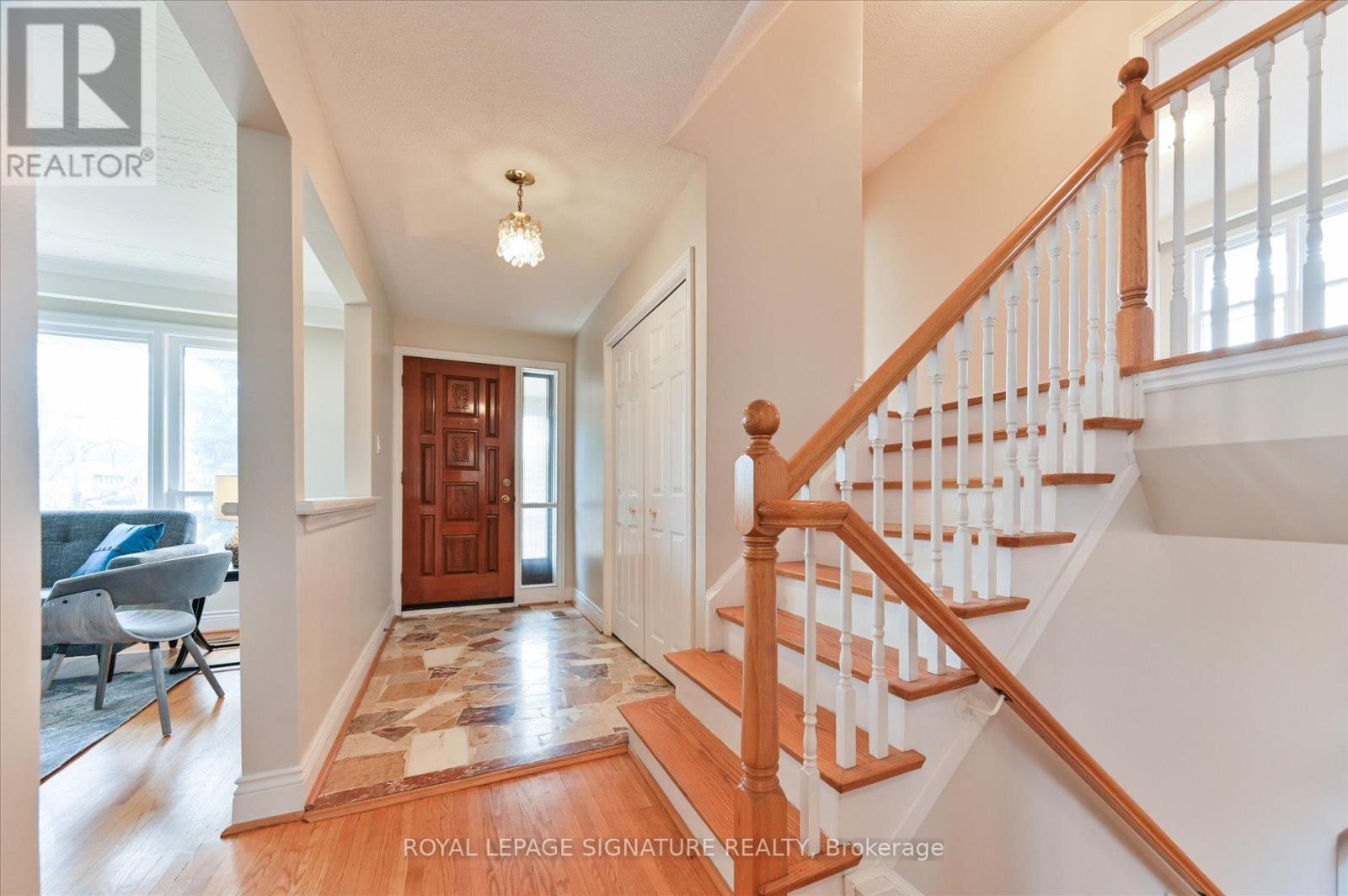 Property at 70 ANEWEN DRIVE image 5
