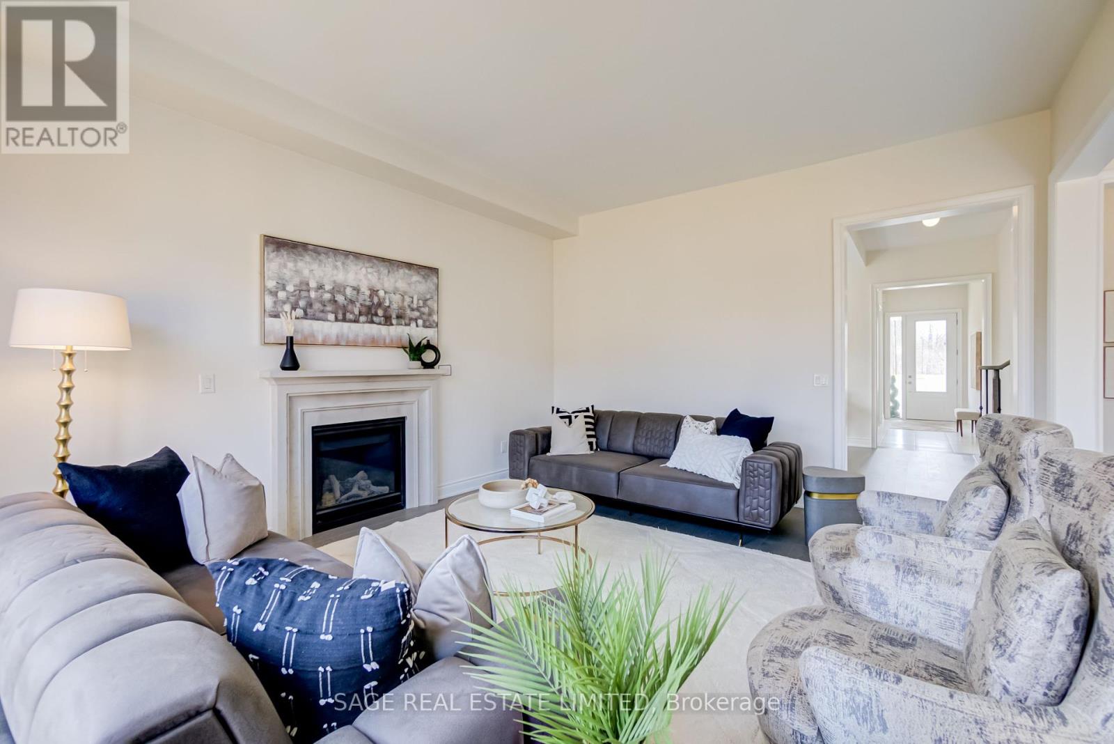 3 Joiner Circle, Whitchurch-Stouffville, Ontario  L4A 7X4 - Photo 7 - N12059626