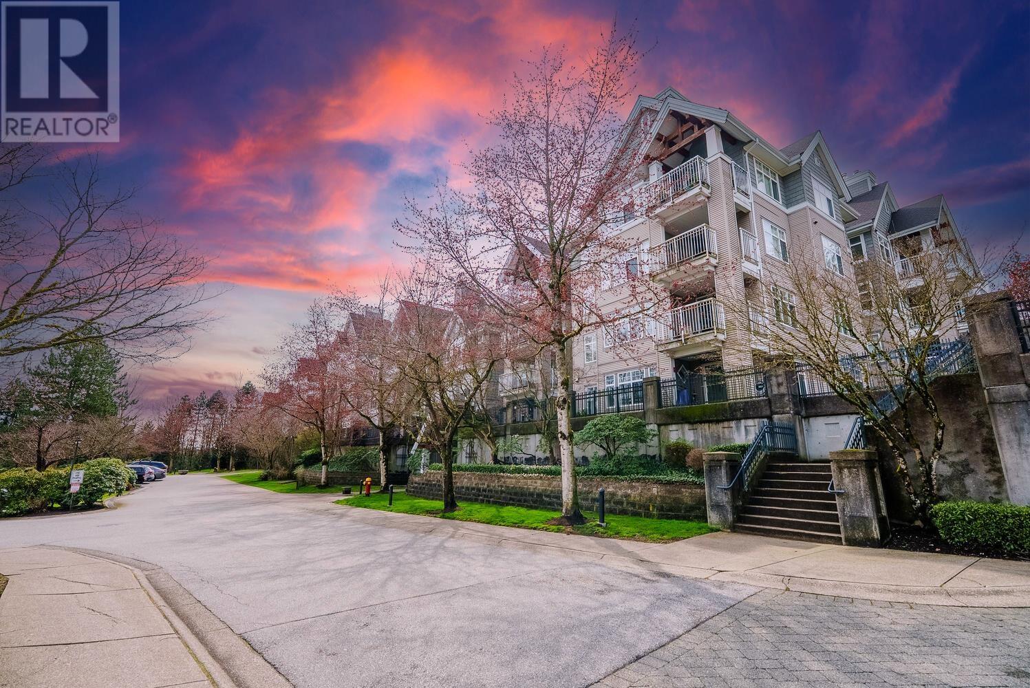 104 1432 Parkway Boulevard, Coquitlam, British Columbia  V3E 3L9 - Photo 4 - R2984882