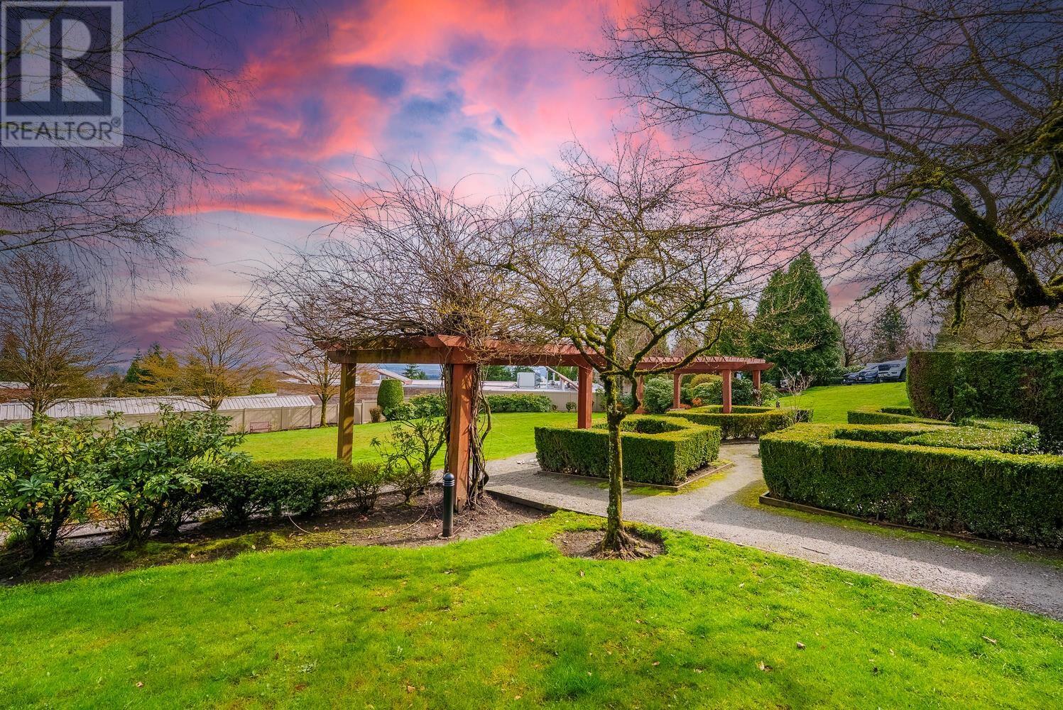 104 1432 Parkway Boulevard, Coquitlam, British Columbia  V3E 3L9 - Photo 24 - R2984882