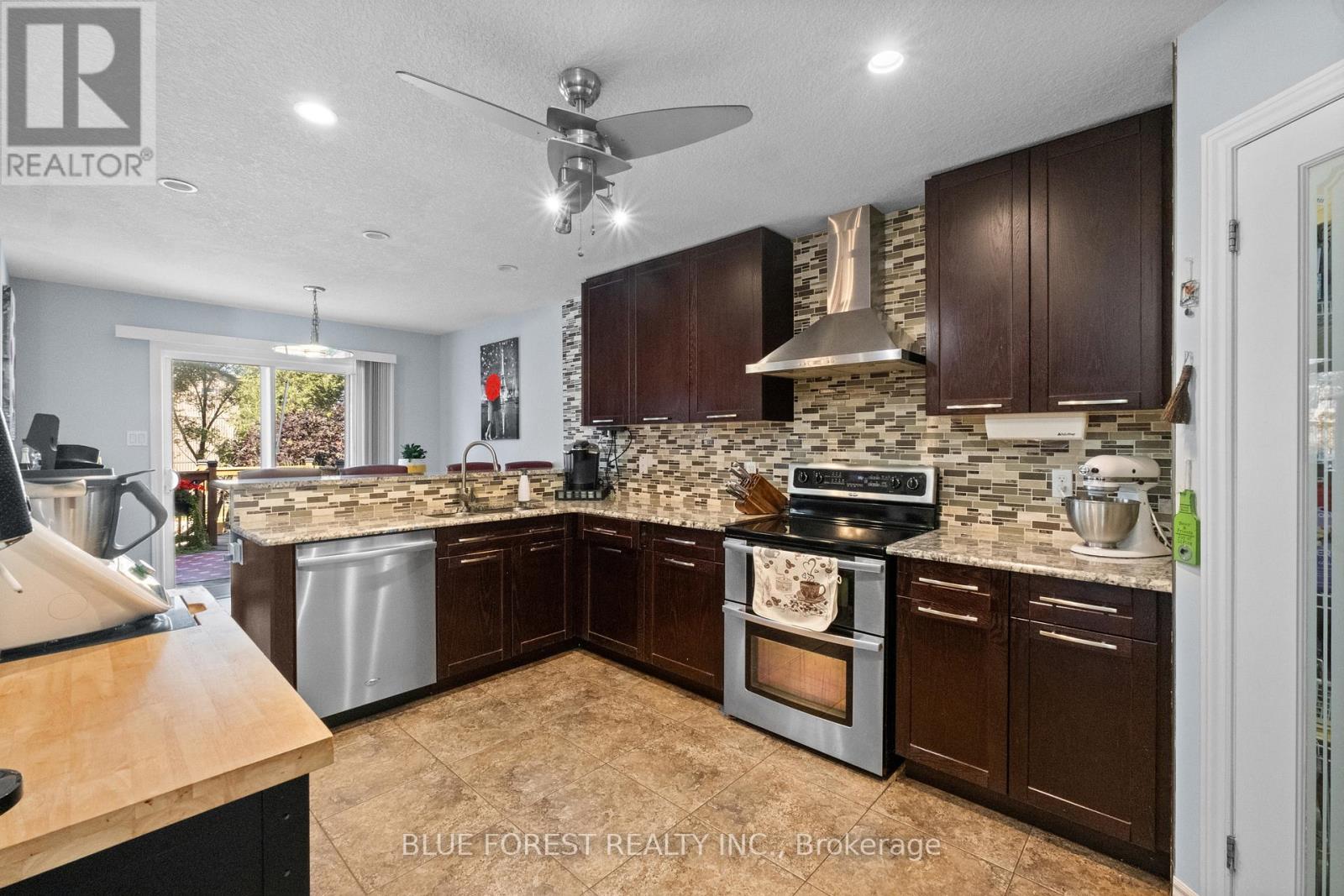 2982 Devon Road, London, Ontario  N6E 0A4 - Photo 10 - X12059769
