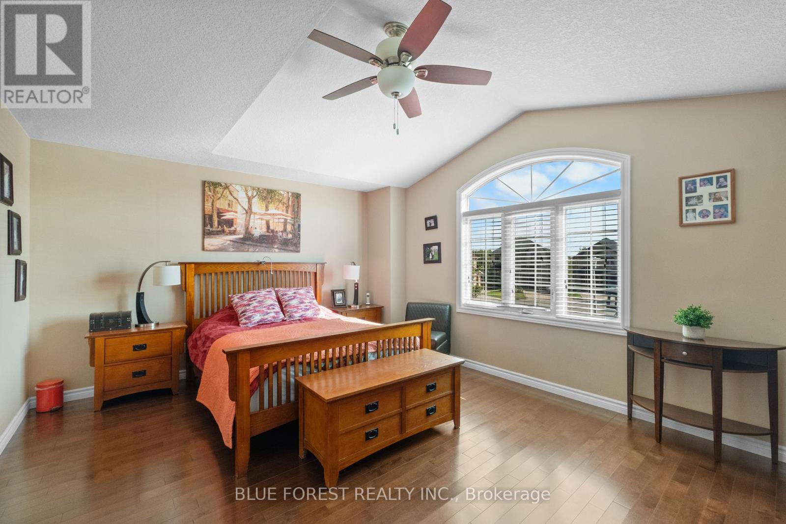 2982 Devon Road, London, Ontario  N6E 0A4 - Photo 22 - X12059769