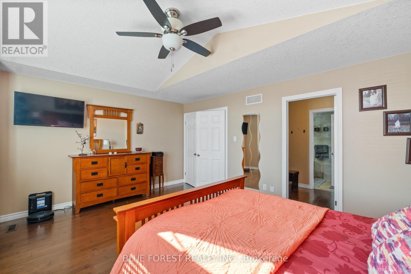 2982 Devon Road, London, Ontario  N6E 0A4 - Photo 23 - X12059769
