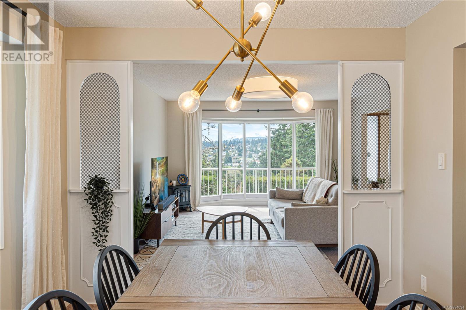 Property at 3270 Smugglers Hill Dr image 4