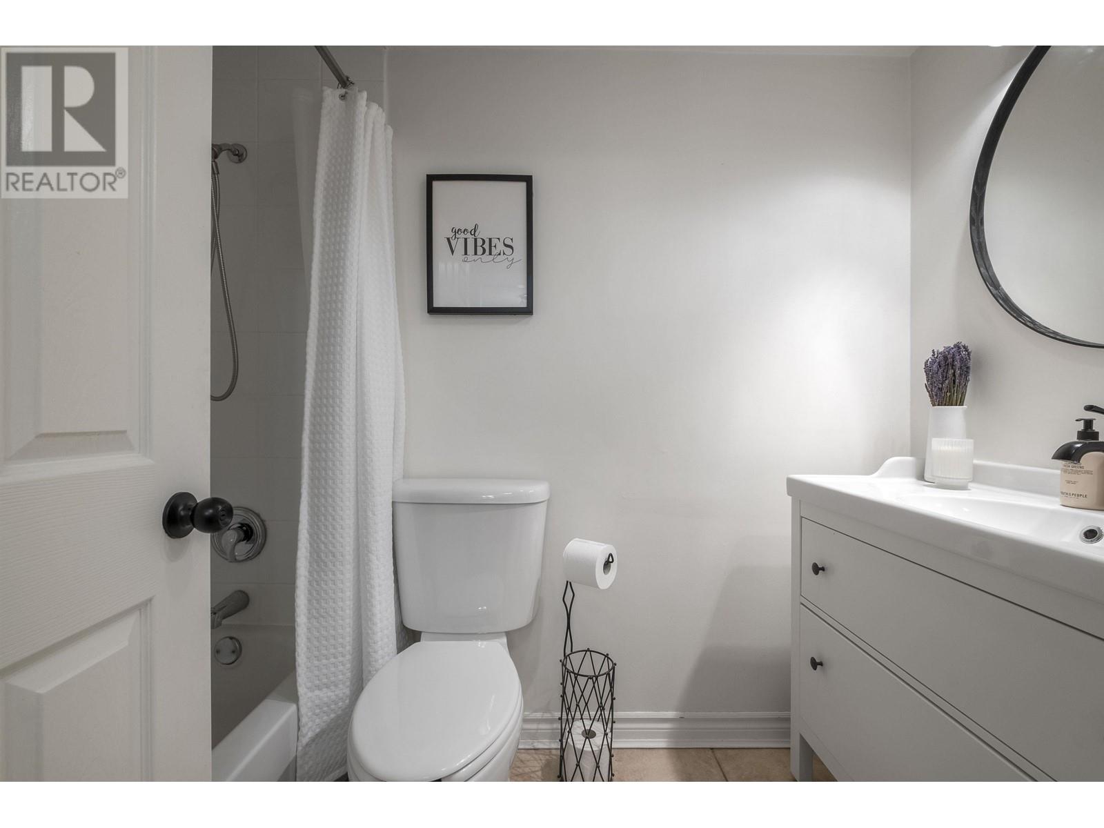 111 175 E 4th Street, North Vancouver, British Columbia  V7L 1H8 - Photo 14 - R2985676