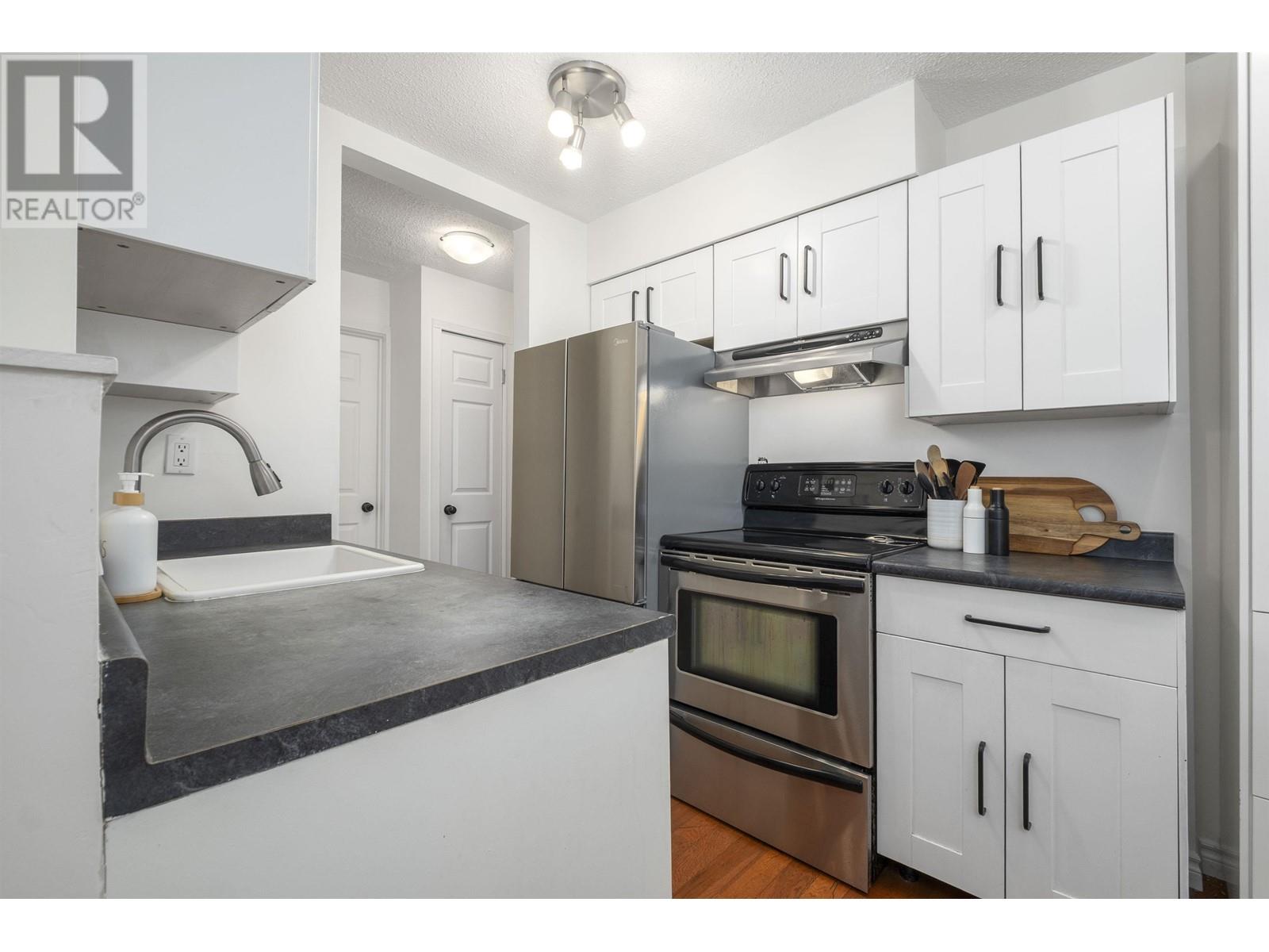 111 175 E 4th Street, North Vancouver, British Columbia  V7L 1H8 - Photo 5 - R2985676