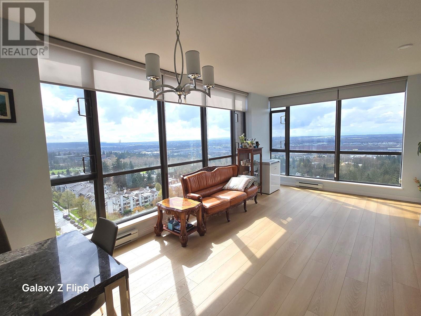 2001 6823 Station Hill Drive, Burnaby, British Columbia  V3N 0A9 - Photo 4 - R2958798
