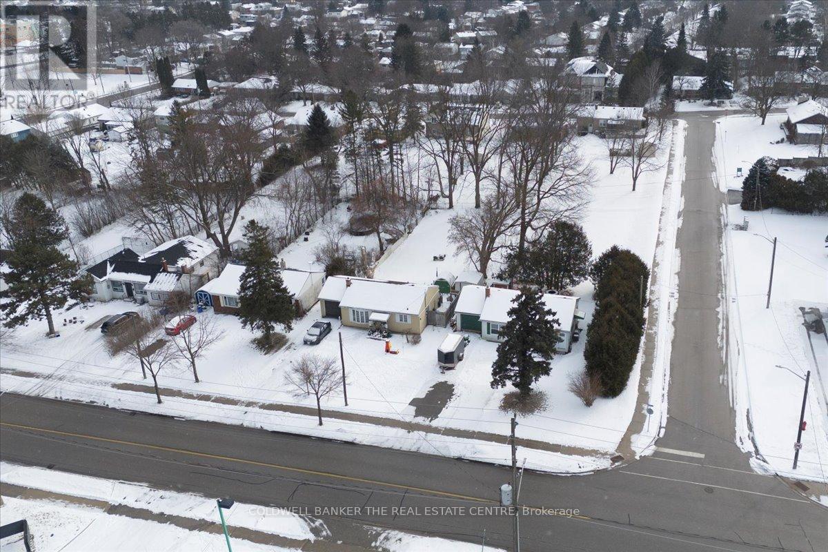 104 Eagle Street, Newmarket, Ontario  L3Y 1J4 - Photo 18 - N12059760