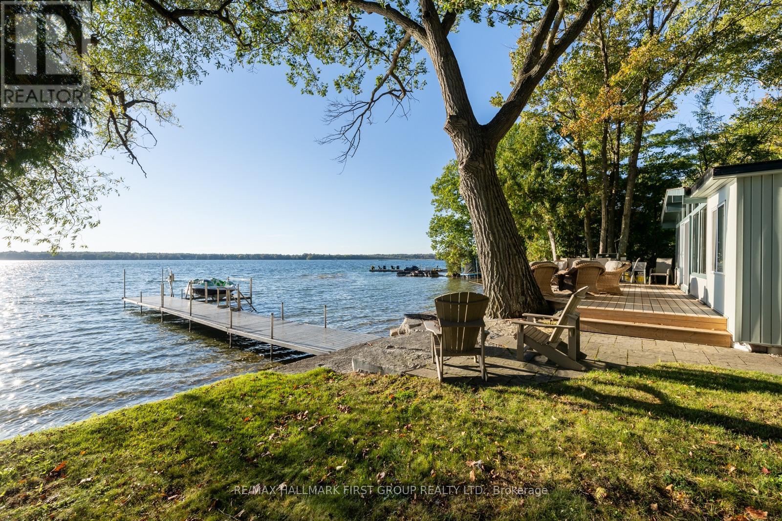 7406 Glen Ellen Drive, Ramara, Ontario  L0K 2B0 - Photo 6 - S12059690