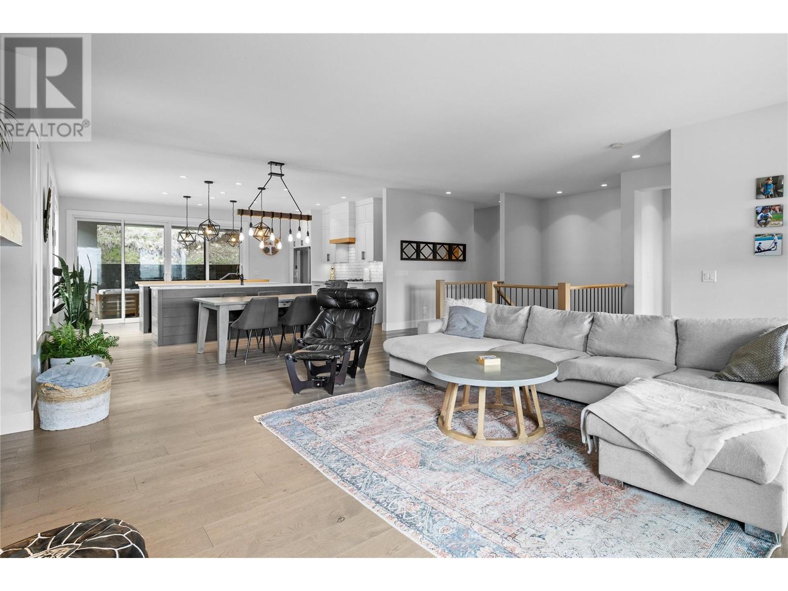 Property at 876 Boynton Place image 2
