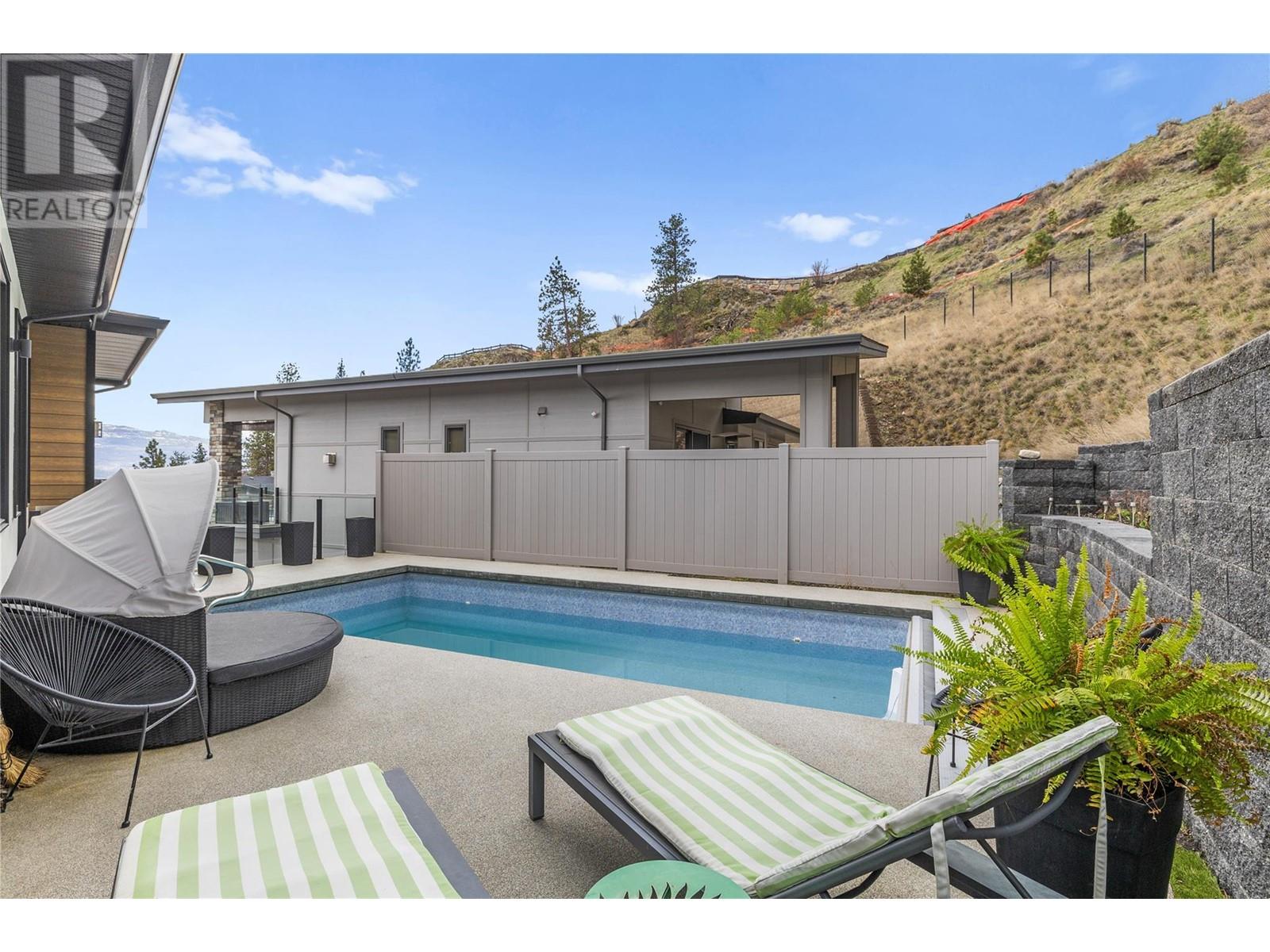 876 Boynton Place, Kelowna, British Columbia  V1V 2Y1 - Photo 17 - 10341523