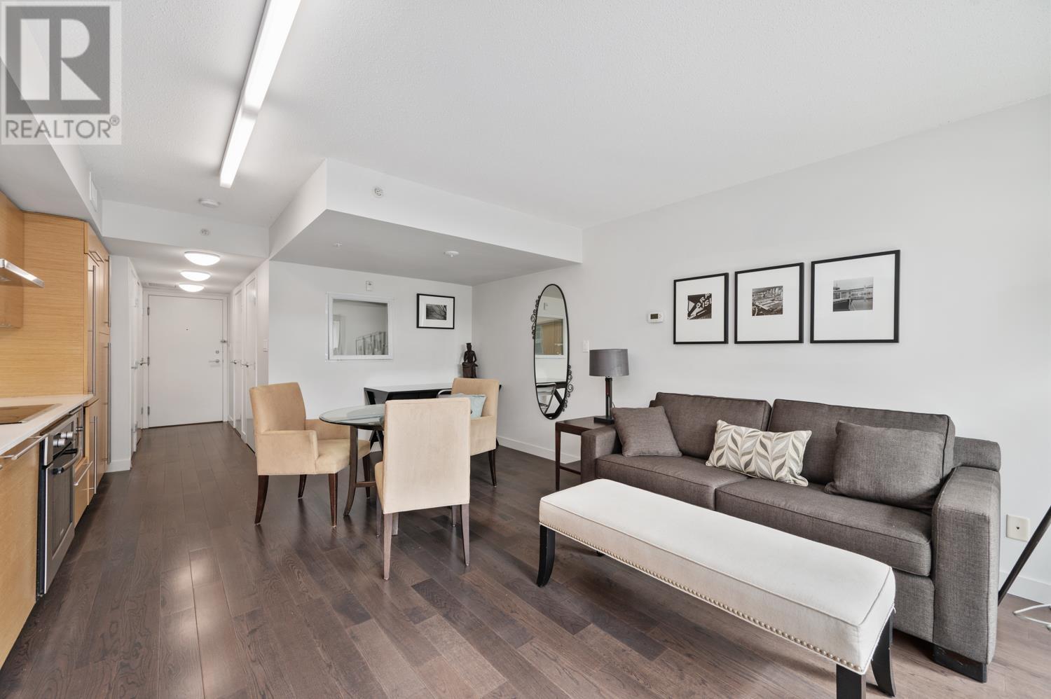 209 1635 W 3rd Avenue, Vancouver, British Columbia  V6J 0B6 - Photo 3 - R2984909