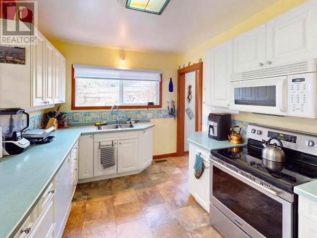 5385 Earl Street, Texada Island, British Columbia  V0N 3K0 - Photo 14 - 18851