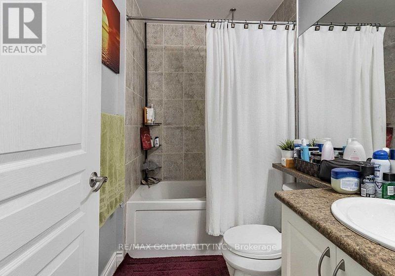 2001 - 223 Webb Drive, Mississauga, Ontario  L5B 0E8 - Photo 8 - W12059774