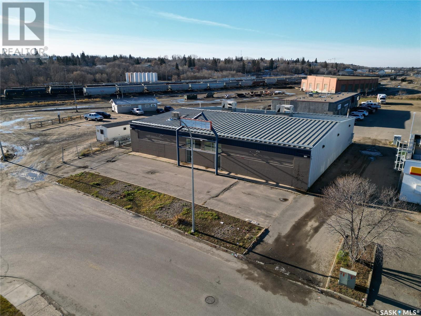 1525 5th Avenue E, Prince Albert, Saskatchewan  S6V 7Z5 - Photo 3 - SK001664