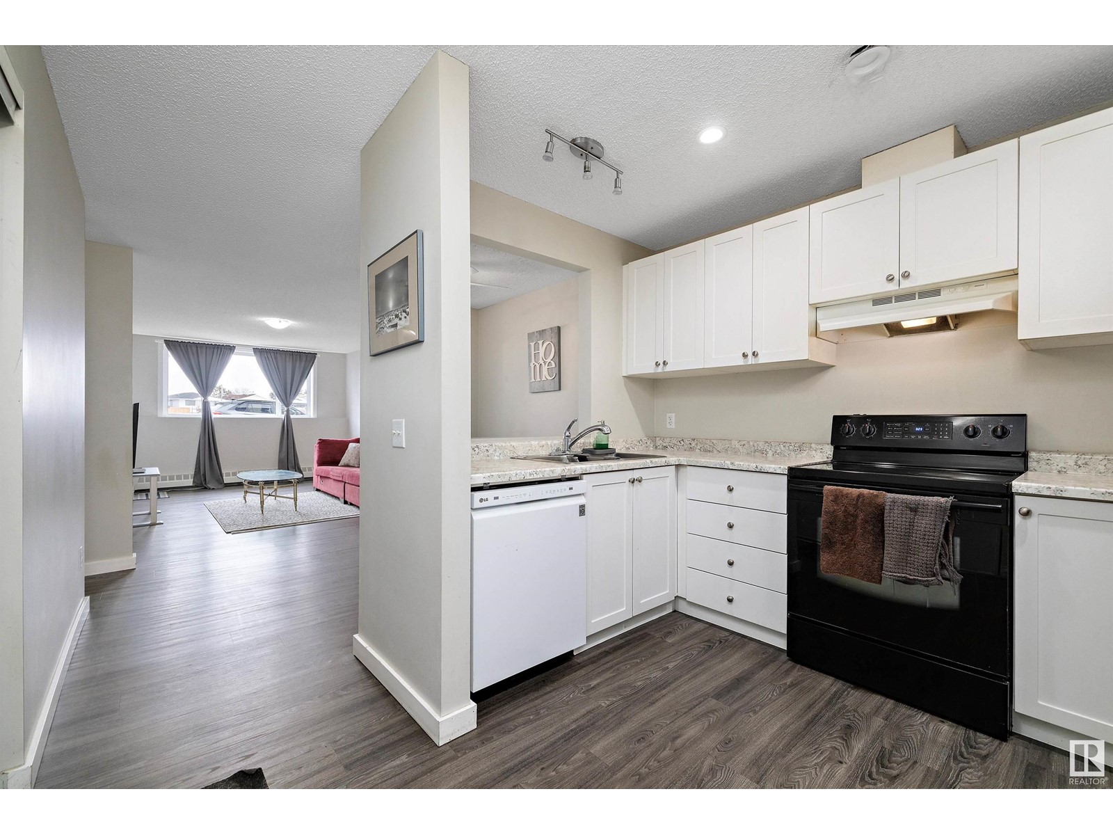 Property at #101 14808 26 ST NW image 3