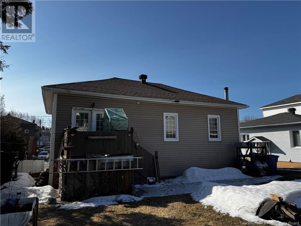 Property at 77 VENIOT Street image 5