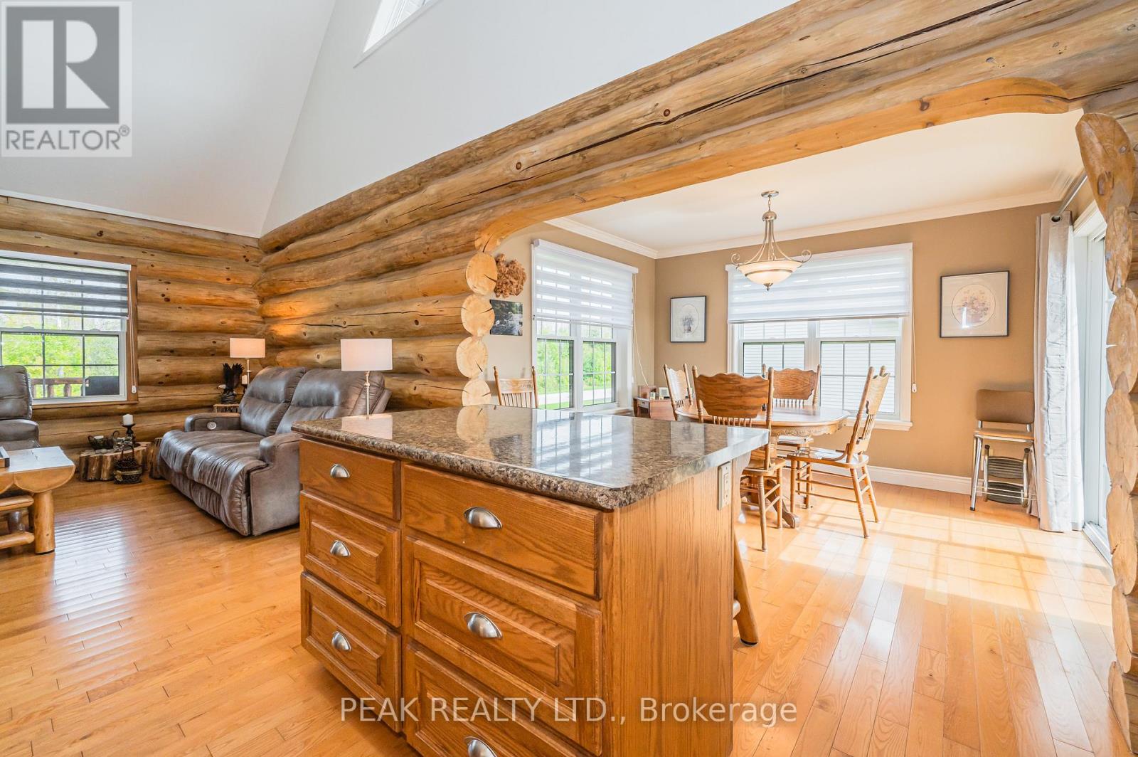 171 Gosford Street, Saugeen Shores, Ontario  N0H 2L0 - Photo 16 - X12059725