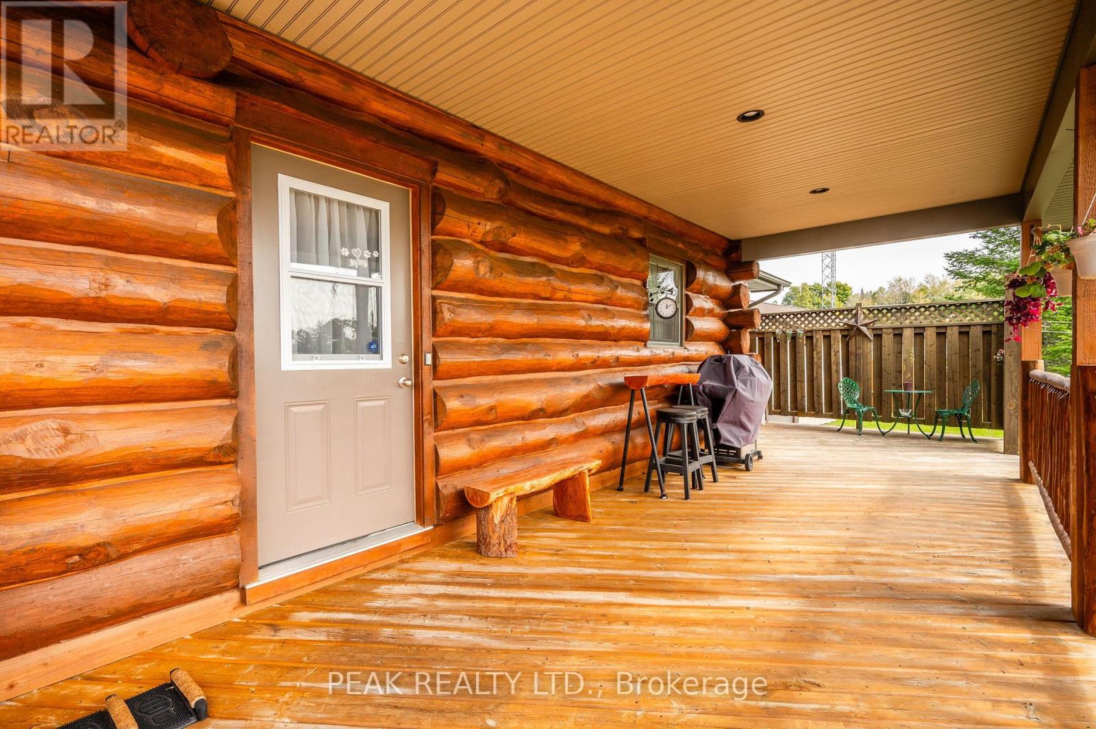 171 Gosford Street, Saugeen Shores, Ontario  N0H 2L0 - Photo 37 - X12059725