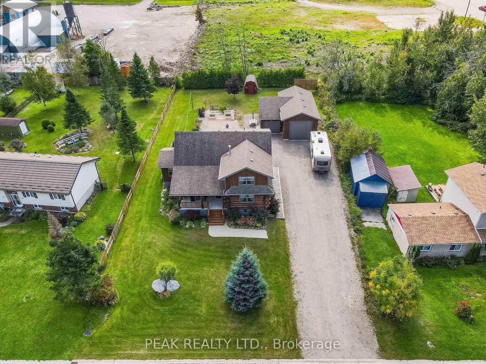 171 Gosford Street, Saugeen Shores, Ontario  N0H 2L0 - Photo 46 - X12059725