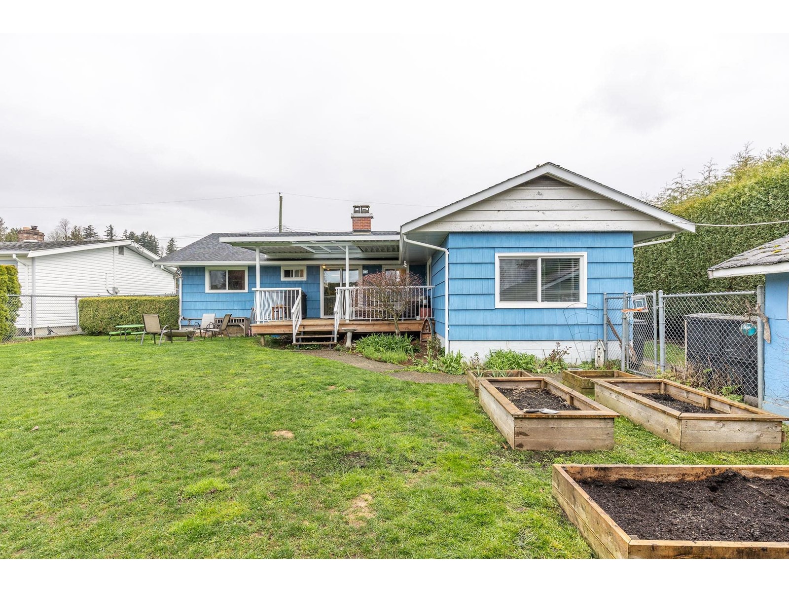 35042 Henry Avenue, Mission, British Columbia  V2V 6S5 - Photo 35 - R2985252