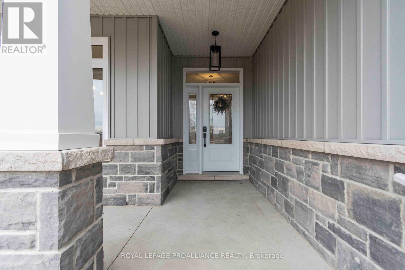 Property at 51 SABRINA AVENUE image 3