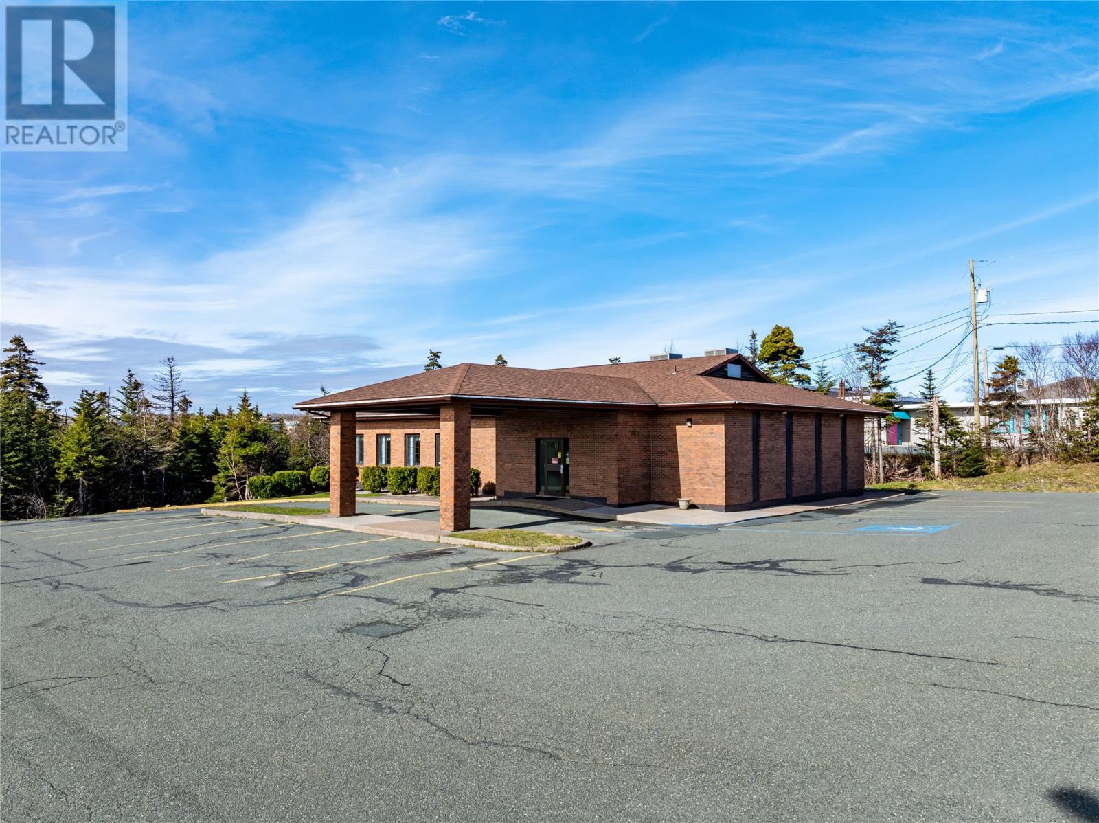 949 Topsail Road, Mount Pearl, Newfoundland & Labrador