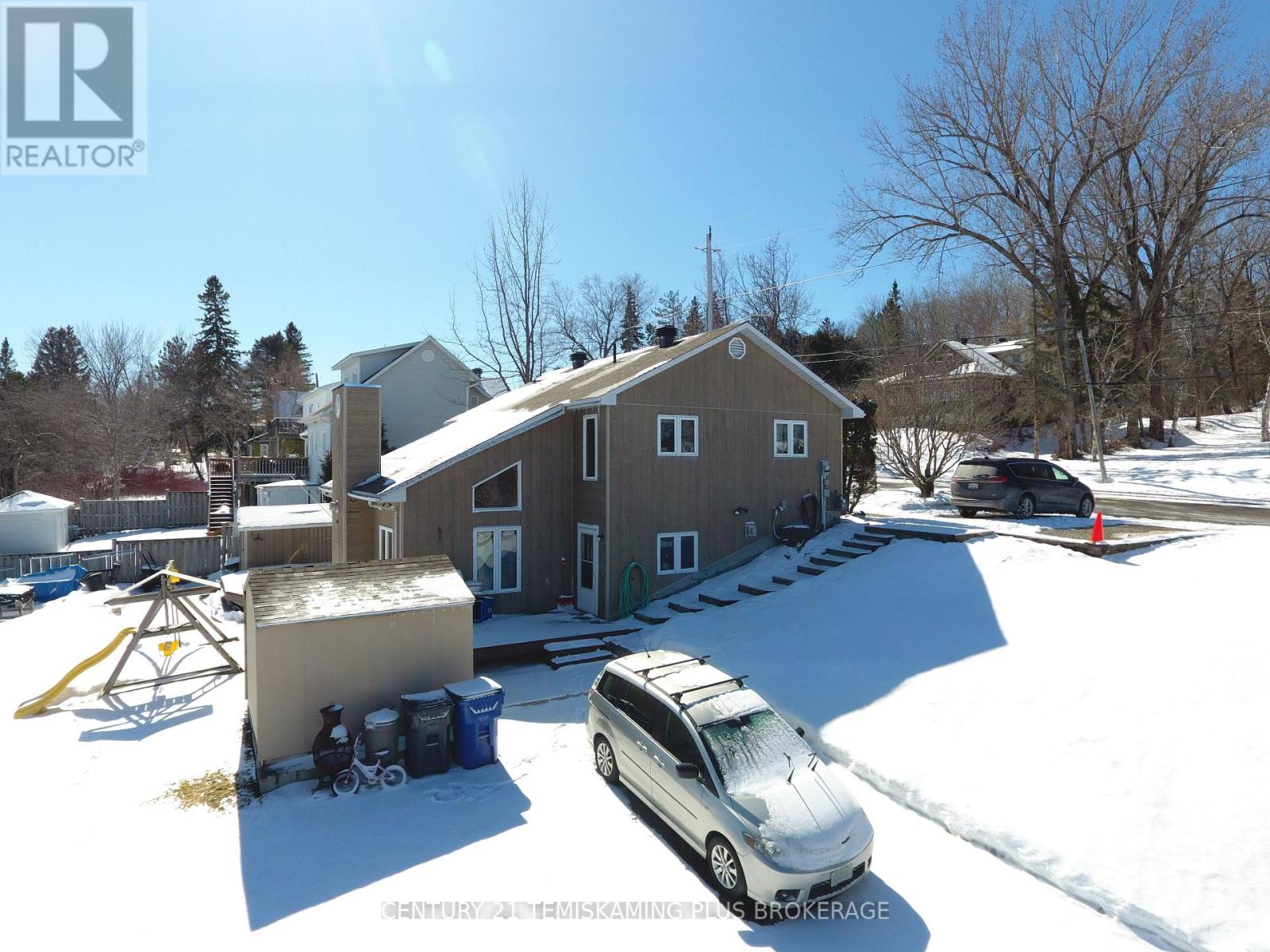 715 Latchford Street, Temiskaming Shores, Ontario  P0J 1K0 - Photo 3 - T12059918