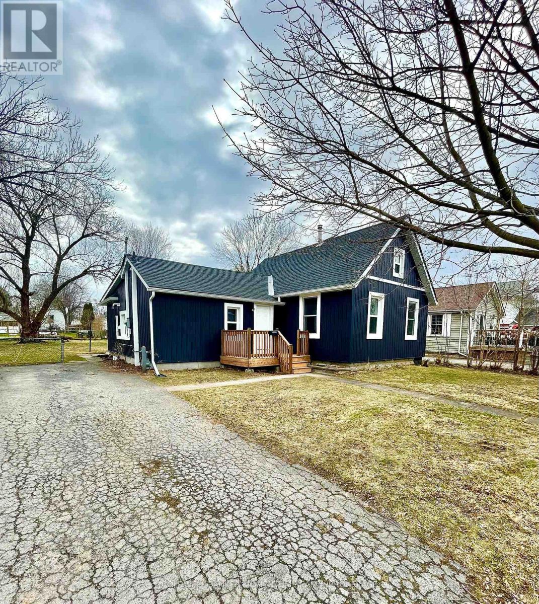 Property at 98 LAVINIA STREET image 1