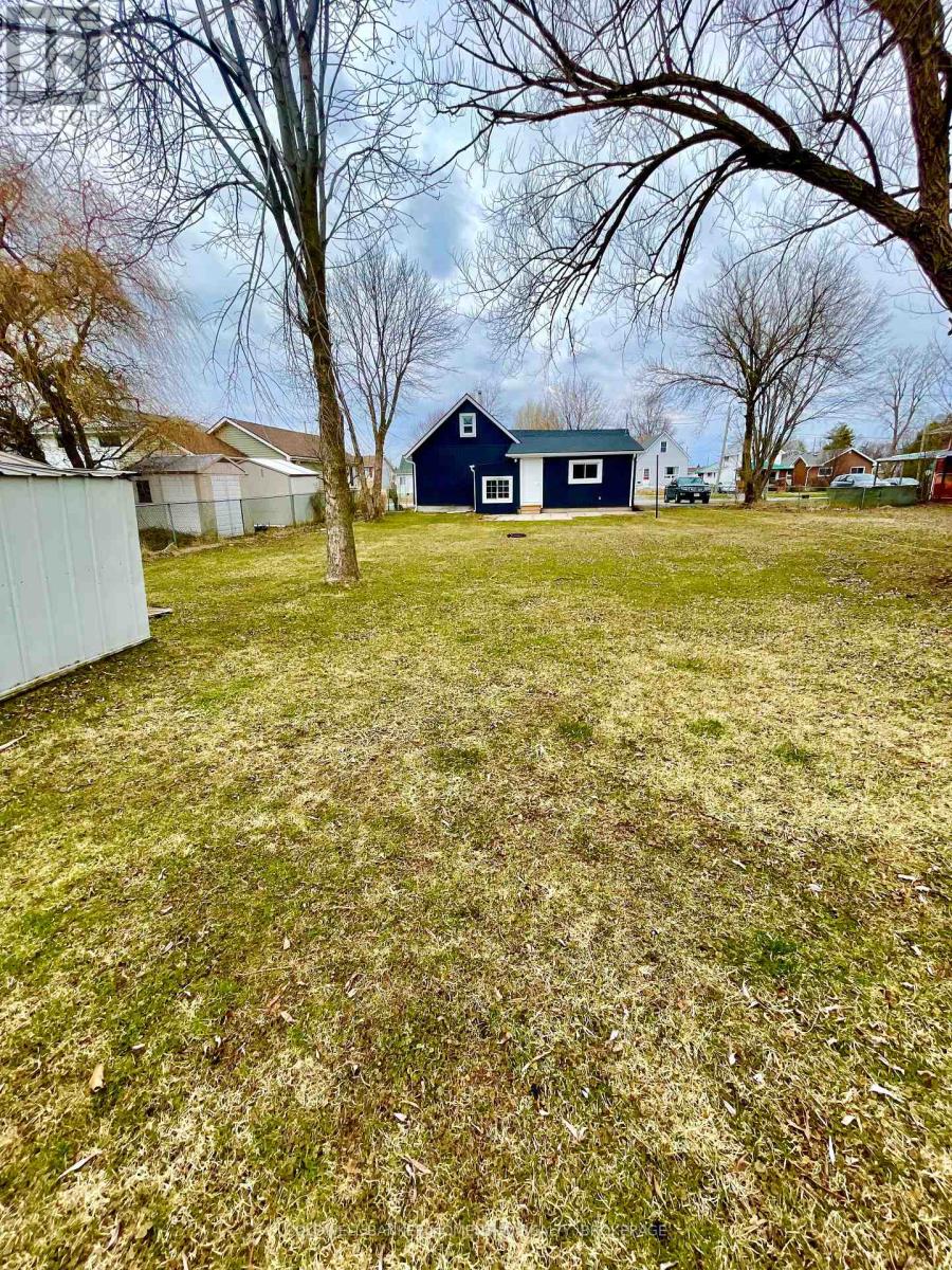 Property at 98 LAVINIA STREET image 4