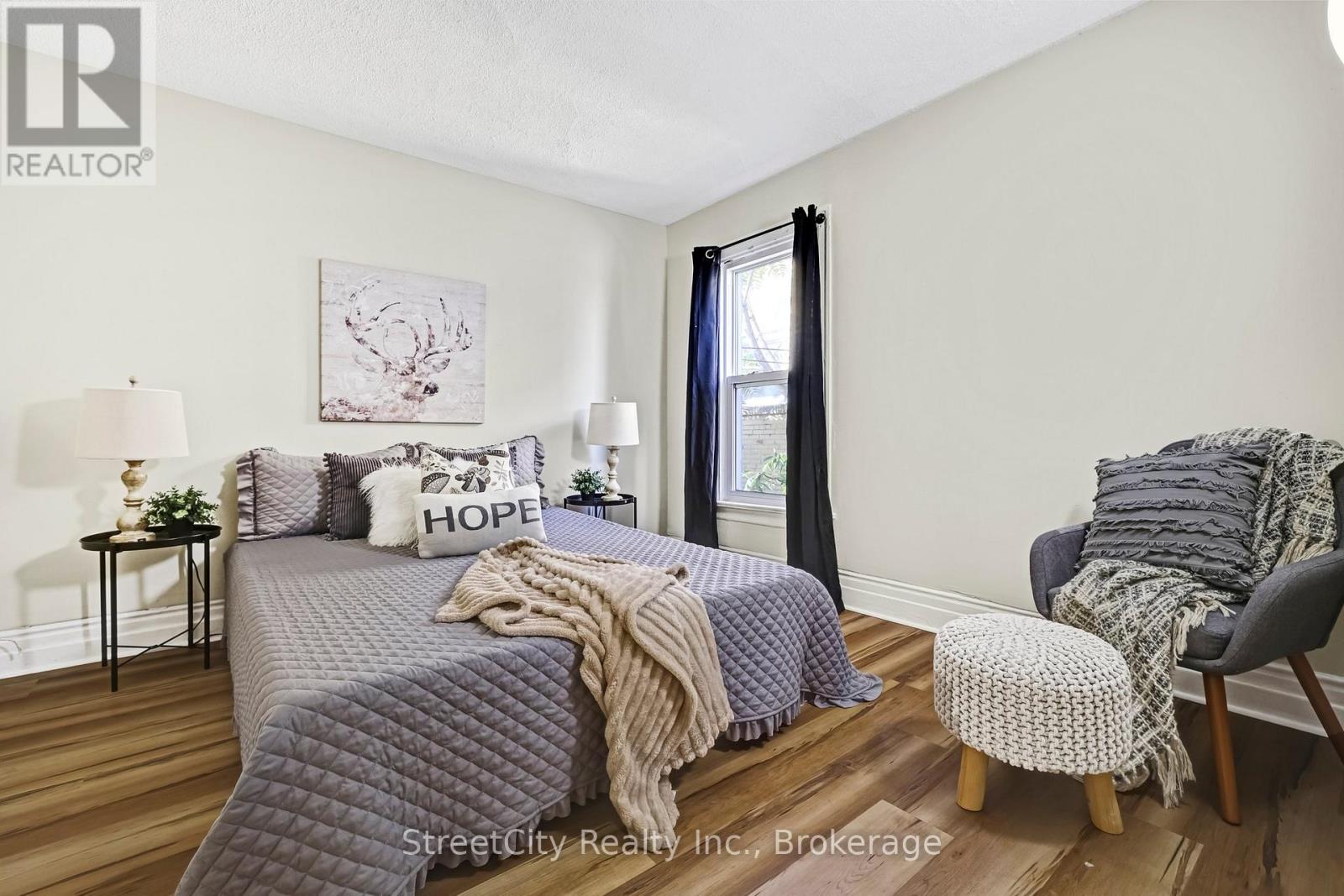 1 Milton Avenue, Hamilton, Ontario  L8L 6E5 - Photo 12 - X12059819