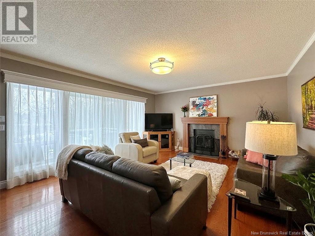 11 Léopold-Couturier Avenue, Saint-Jacques, New Brunswick  E7B 1E3 - Photo 3 - NB115127