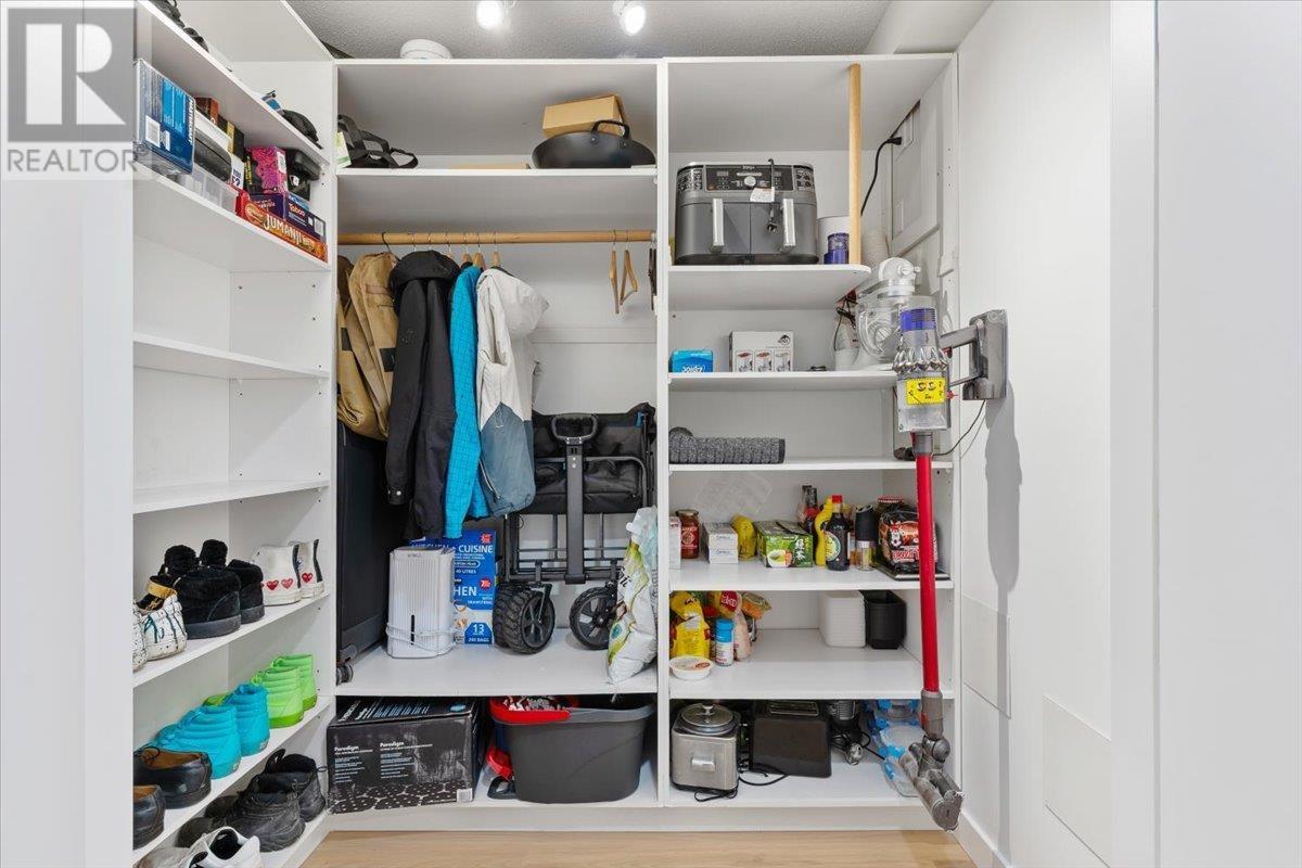 307 1010 Richards Street, Vancouver, British Columbia  V6B 1G2 - Photo 5 - R2981736