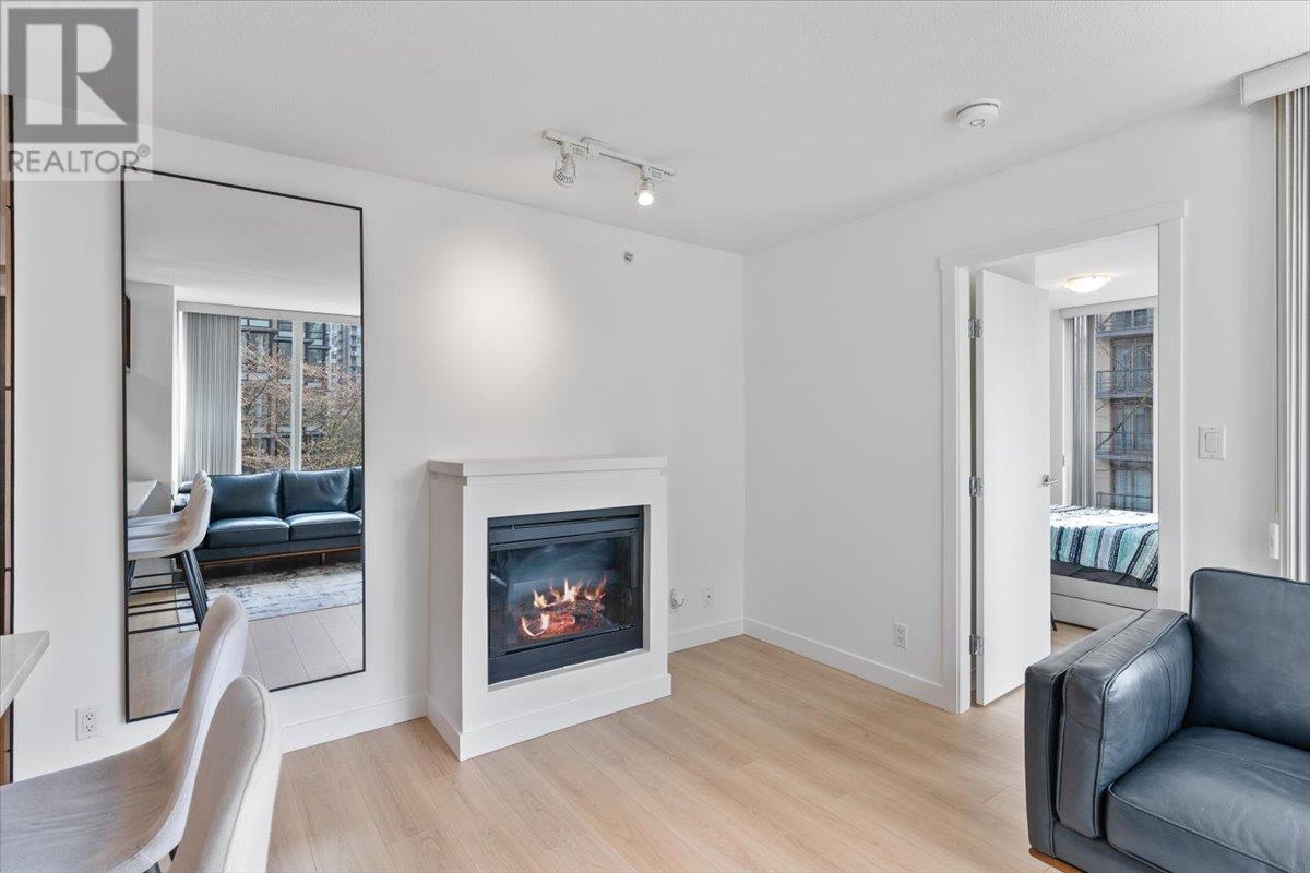 307 1010 Richards Street, Vancouver, British Columbia  V6B 1G2 - Photo 9 - R2981736